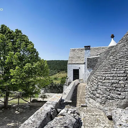 Masseria Mazzalorsa לינה וארוחת בוקר אלברובלו