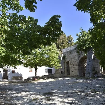 לינה וארוחת בוקר Masseria Mazzalorsa