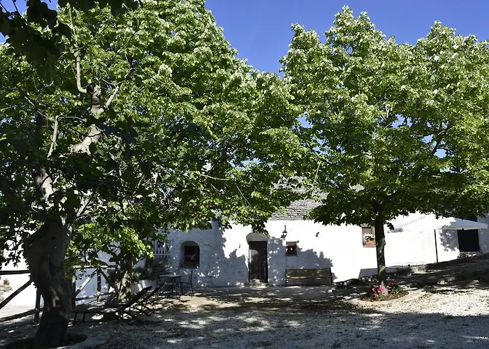 Masseria Mazzalorsa 4* Alberobello
