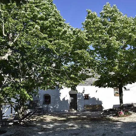 Masseria Mazzalorsa * Alberobello